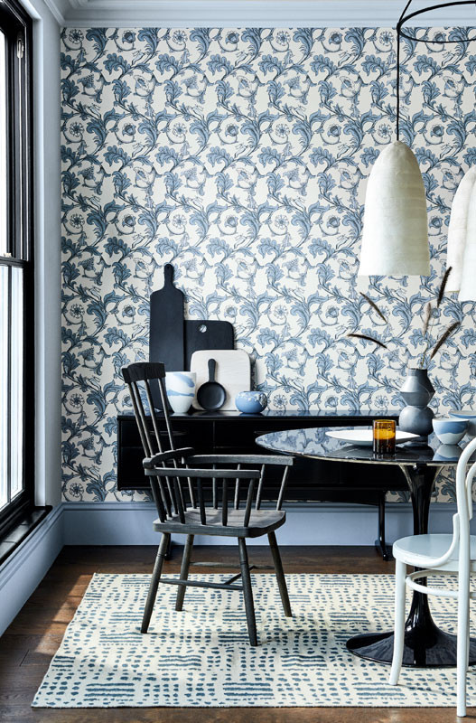 Modern Dining Room. Blue and cream classical inspired wallpaper teamed with design classic furniture pieces. Saarinen tulip table, Thonet Bentwood dining chair.